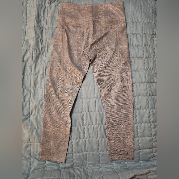 ZYIA Digital Granite Marbled Light & Tight  Pink and Gray 8-10 Leggings Womens - Picture 1 of 12